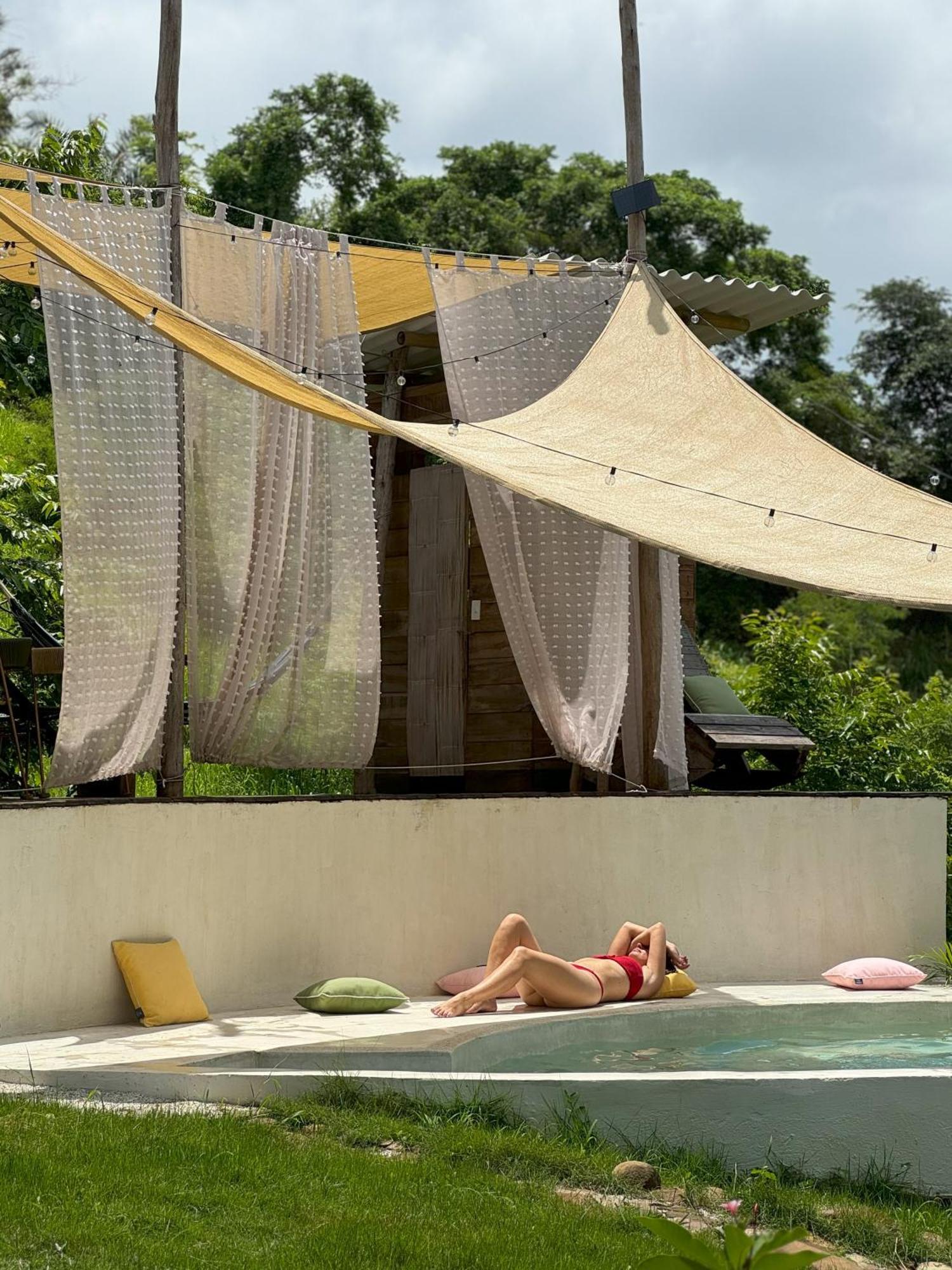 La Mona Eco Cabins Palomino Zewnętrze zdjęcie